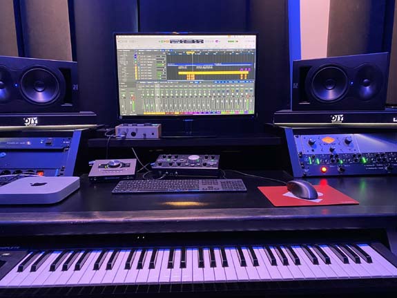 Tonstudio Regieplatz und Recording Option in den DIY-Studios