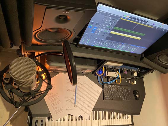 Tonstudio Regieplatz für Musikproduktion in meinem Homestudio Tonstudio Regieplatz in meinem Homestudio